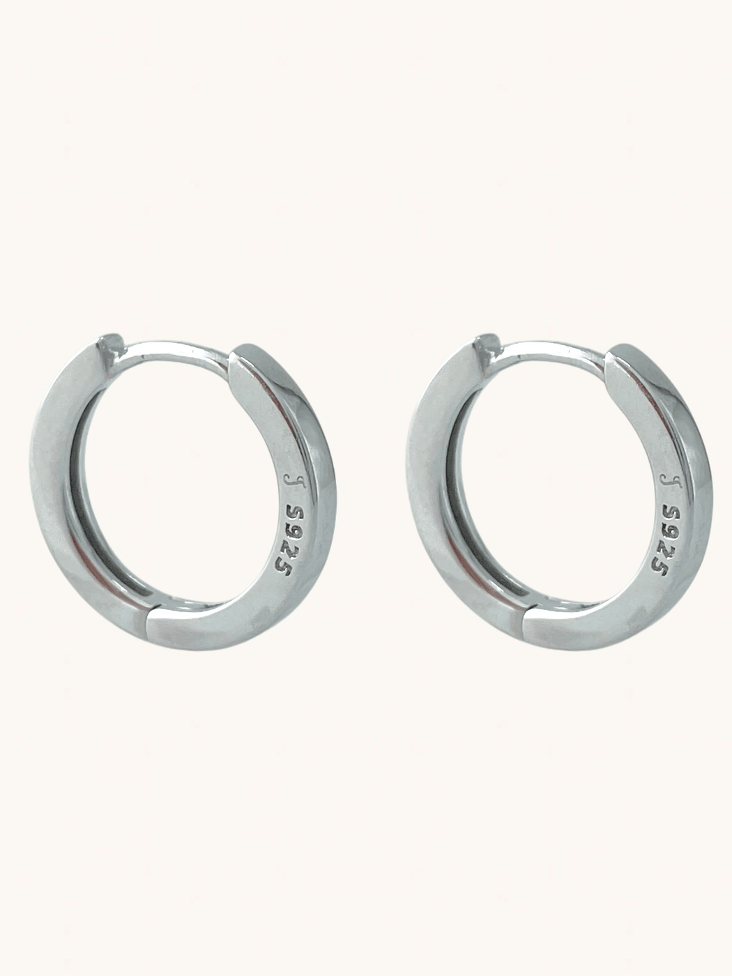 Front View of Sara Hoop Earrings in Sterling Silver Jewelry for Pierced Ears 925 Metal One Size 2.6gms