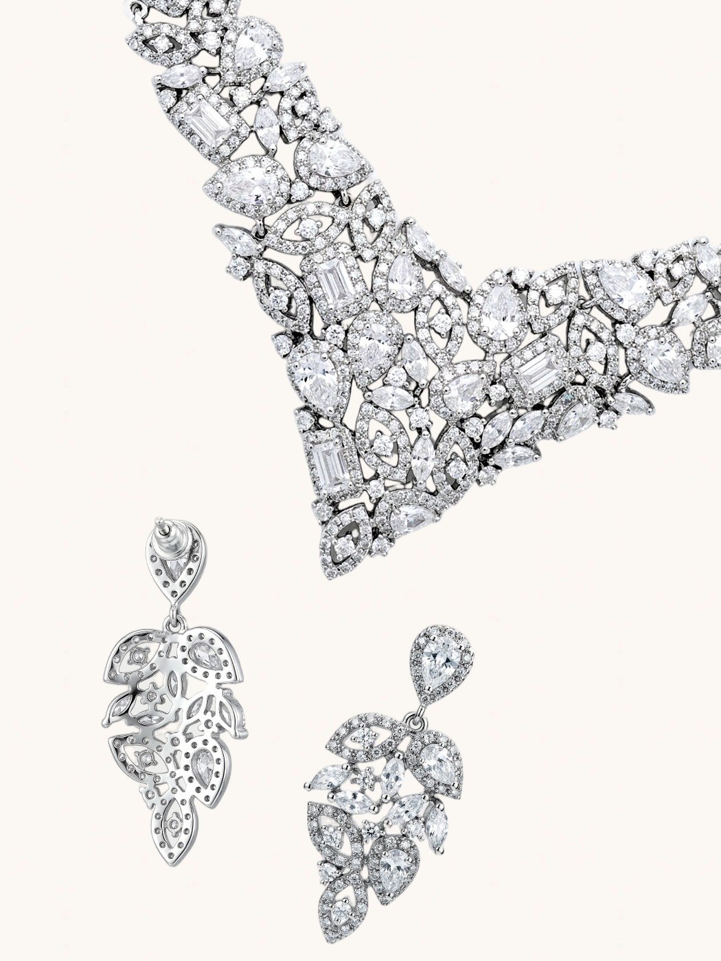Closeup of Thea Necklace Set Comfort Fit Rhodium Plated Copper One Size 67gms