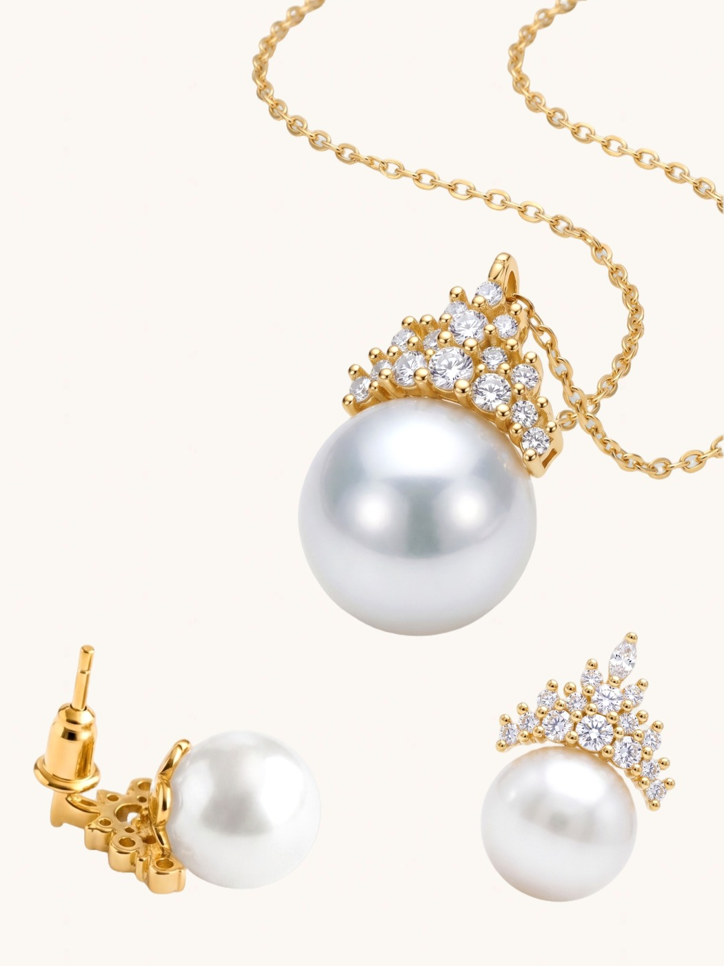 Closeup of Eleanor Pearl Drop Pendant Necklace Set Comfort Fit 18k Gold Plated 925 Sterling Silver One Size 8.3gms