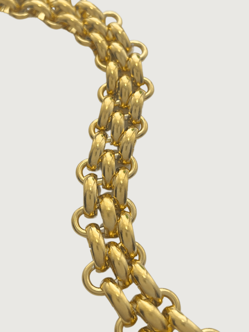 Closeup of Clara Chunky Bracelet in 18k Gold Plated Metal Adjustable Length Steel | Hypoallergenic Tarnish Resistant Sweat Water Eco - Friendly 17 cm 25.5gms