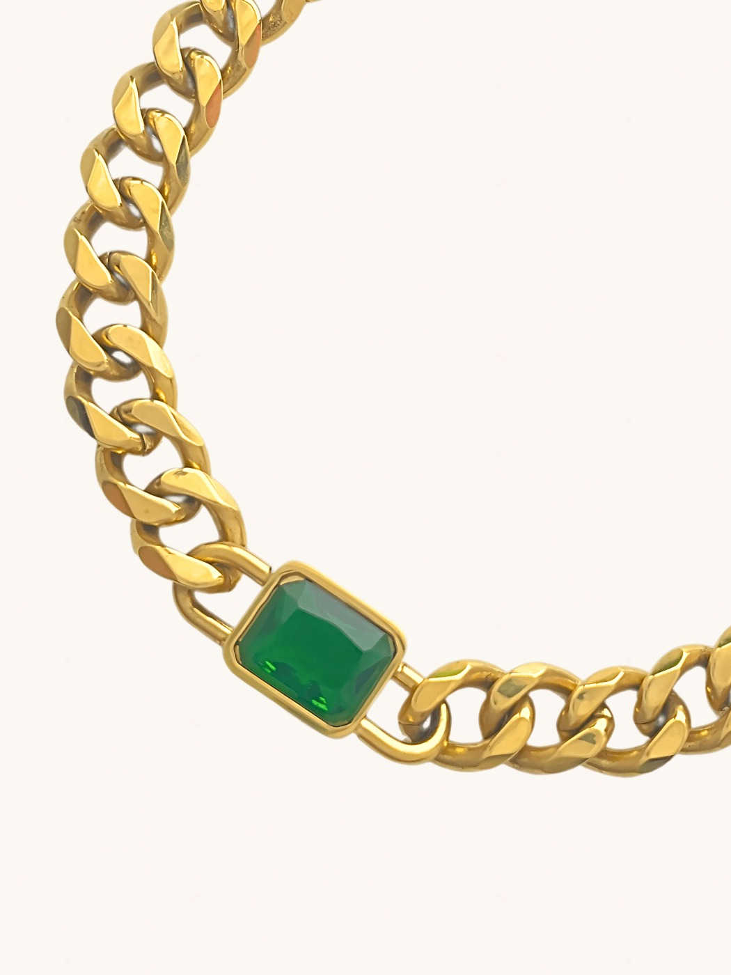 Closeup of Atlantic Sparkle Agate Bracelet in 18K Gold Plated Metal Adjustable Length 18k Steel | Hypoallergenic Tarnish Resistant Sweat Water Stone Eco - Friendly One Size 5.2gms