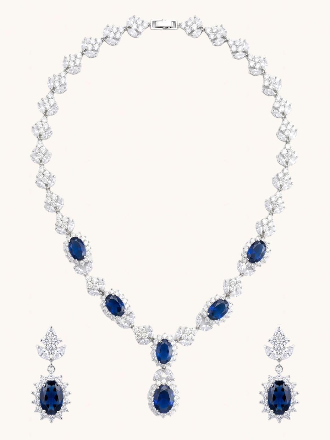 Front View of Alba Necklace and Earrings Set in Rhodium Plated Metal Comfort Fit Copper One Size 58.2gms Mix