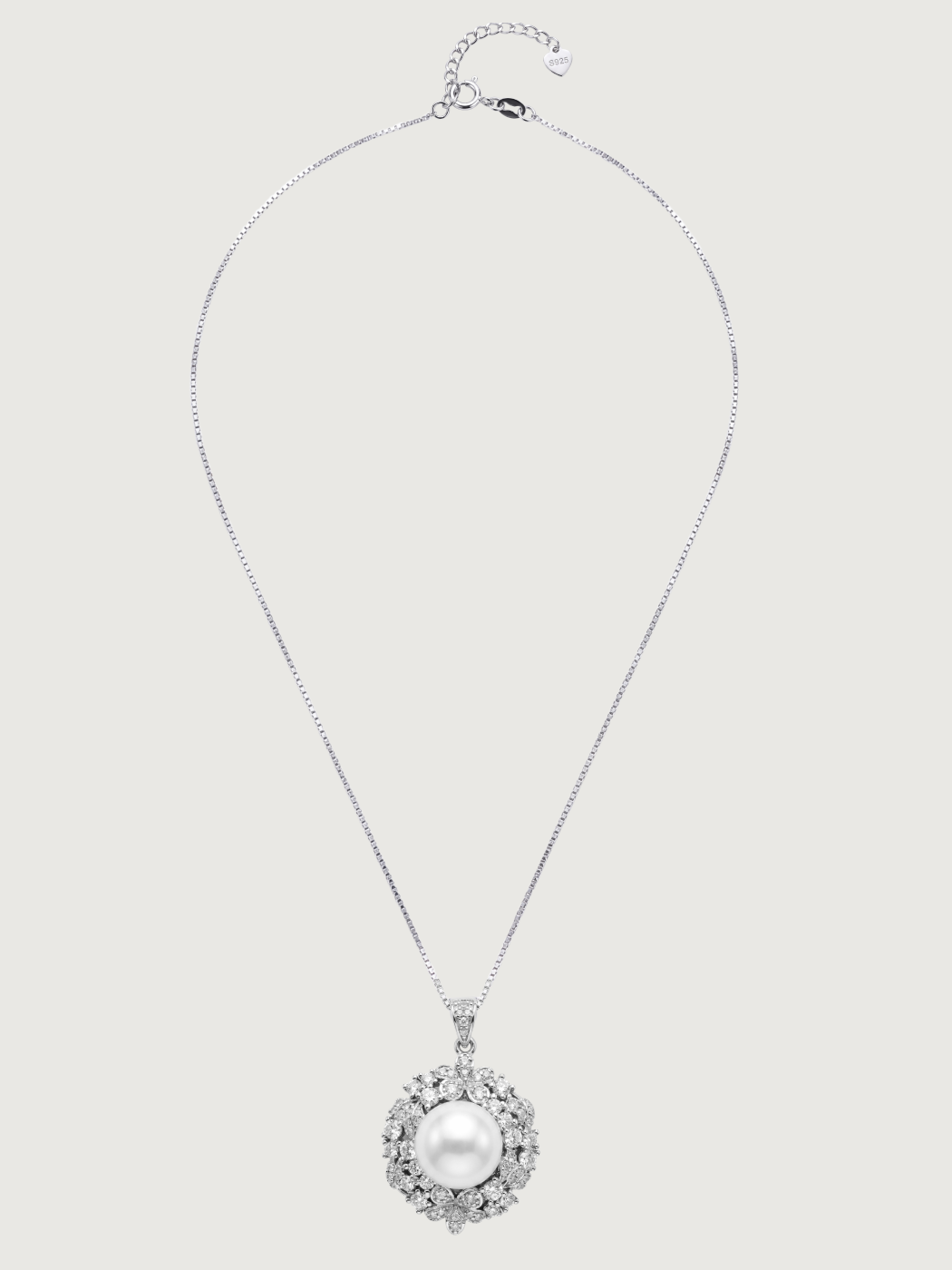 Yasmine Pearl Pendant Necklace Set