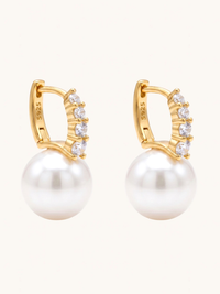 Front View of Bianca Pearl Huggie Hoop Earrings Jewelry for Pierced Ears 18k Gold Plated 925 Sterling Silver 2 cm 2.4gms
