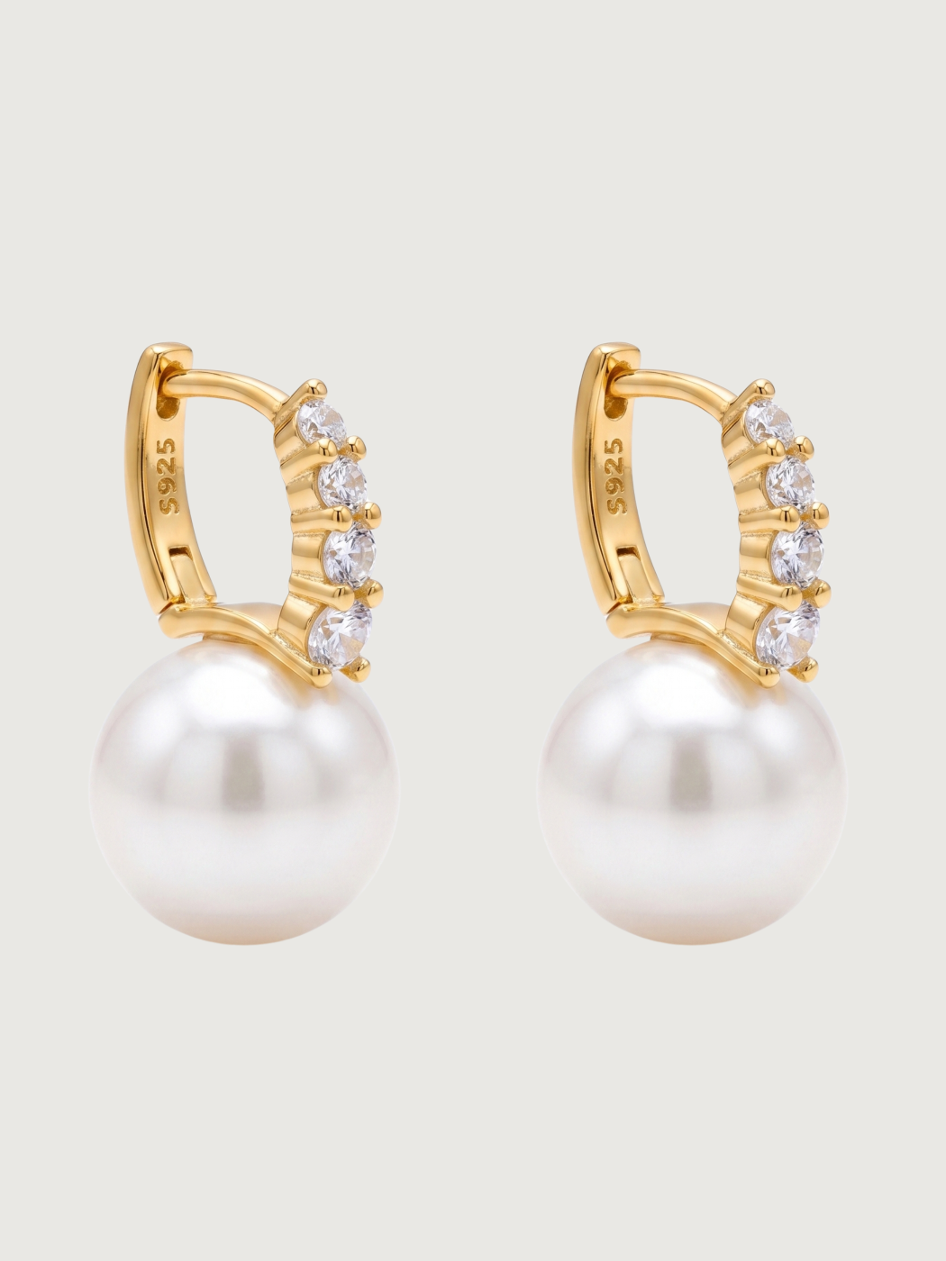 Front View of Bianca Pearl Huggie Hoop Earrings Jewelry for Pierced Ears 18k Gold Plated 925 Sterling Silver 2 cm 2.4gms