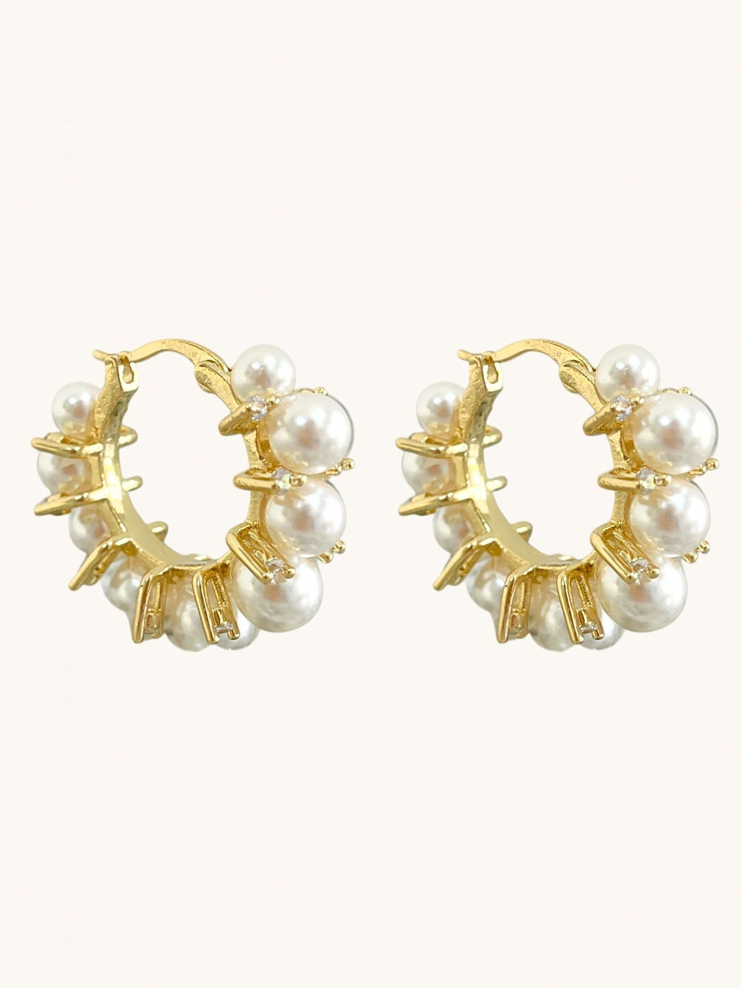 Front View of Lea Pearl Hoop earrings in 18k Gold Plated Metal Jewelry for Pierced Ears 18K Brass Stone 3 cm 9.5gms