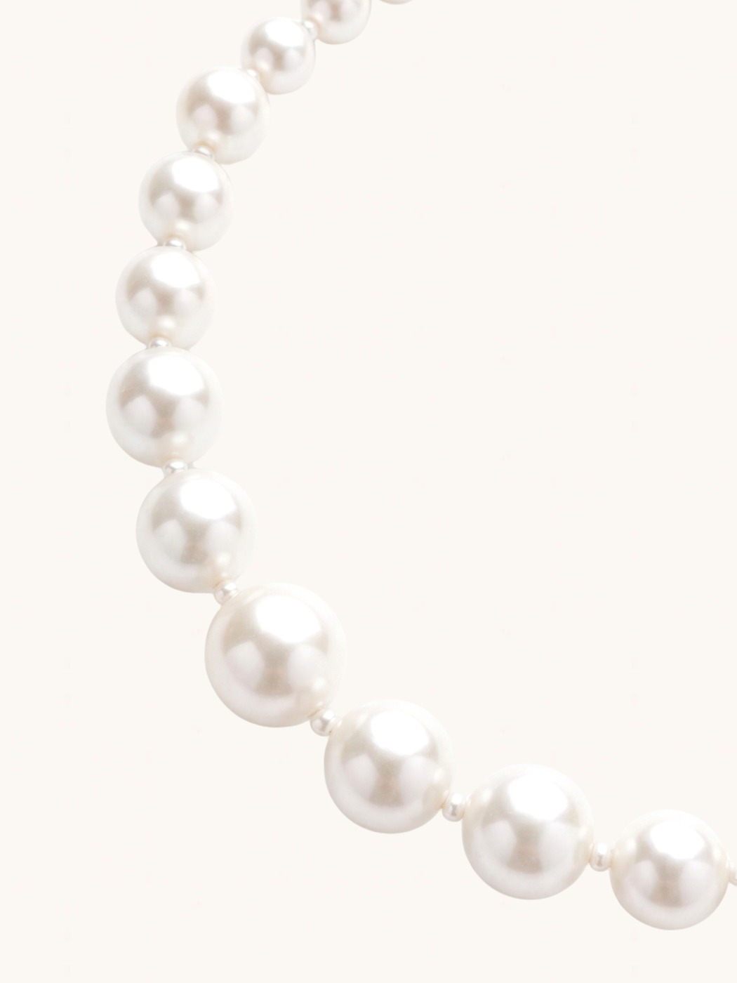 Closeup of Nura Graduating Pearl Necklace Adjustable Length 925 Sterling Silver 23 inches 69gms