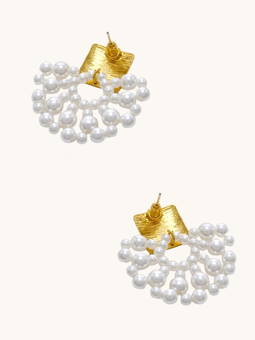 Rear View of Hannah Pearl Fan Earrings Jewelry for Pierced Ears Gold Plated Brass 925 Sterling Silver One Size 4.8gms