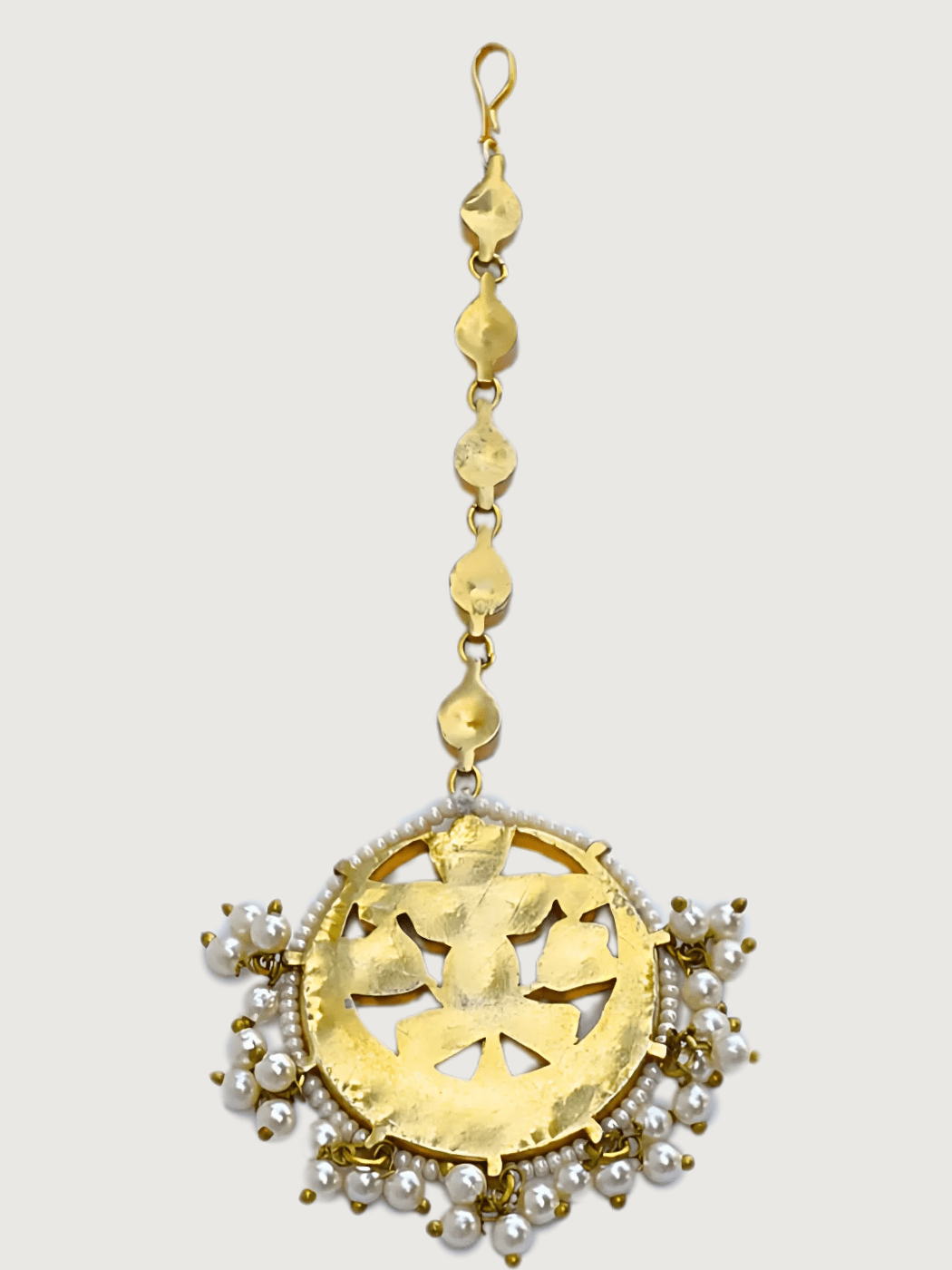 Kashvi Pearl Maang Tika Fixed Length Gold Plated Brass Metal One Size 15.5gms