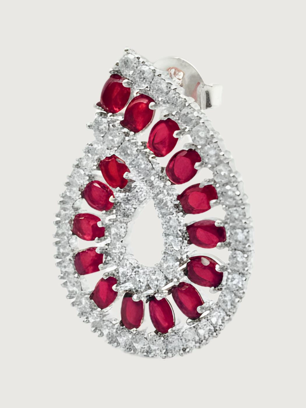 Closeup of Sirene Swirl Earrings Jewelry for Pierced Ears Post / Pin & Push in 925 Sterling Silver Stamp Marked 10.2gms