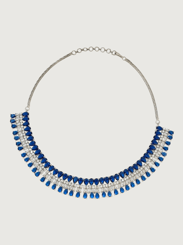Nyra Necklace & Earrings Set in Silver Plated Metal