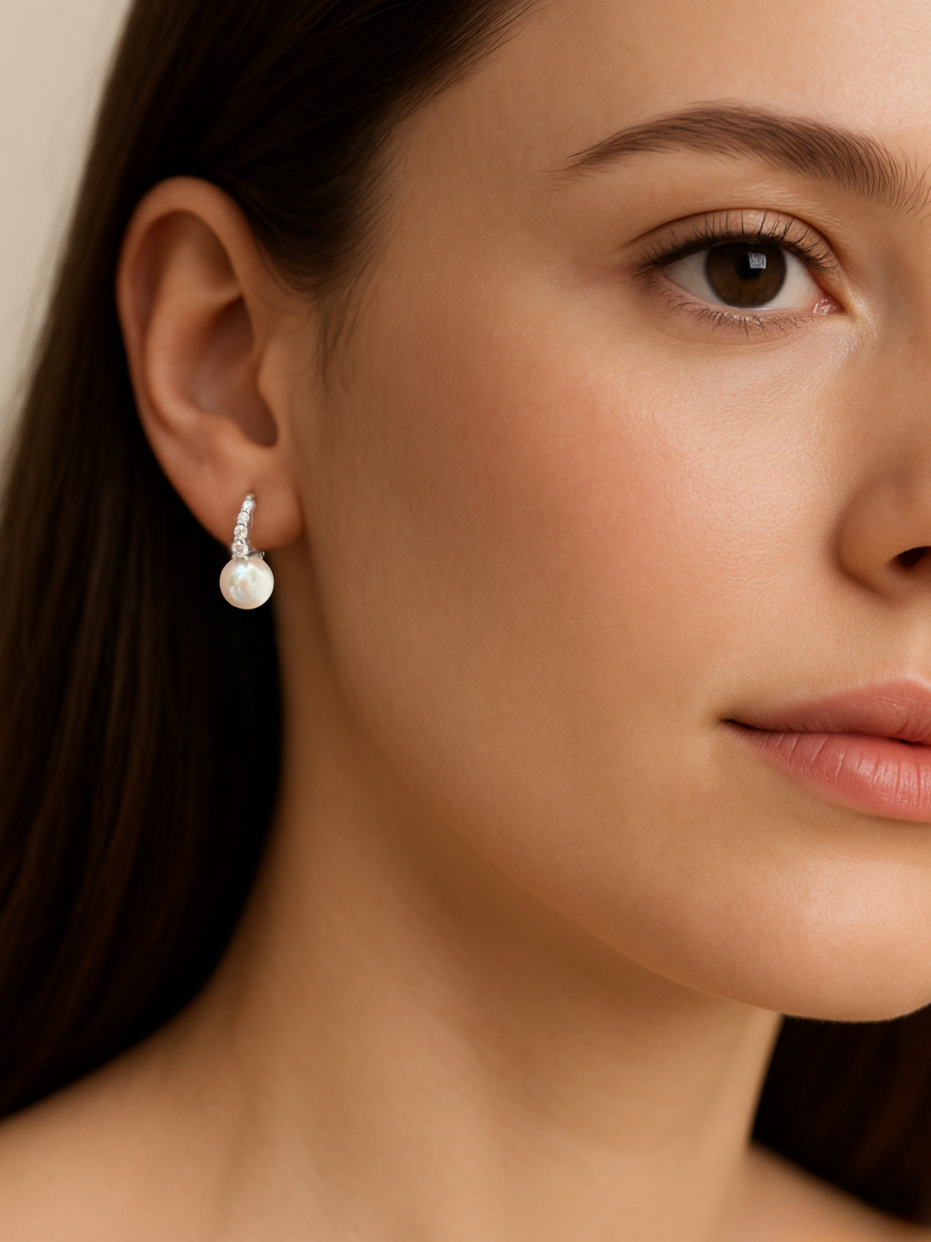 Model Wearing Bianca Pearl Huggie Hoop Earrings in 925 Sterling Silver Jewelry for Pierced Ears Metal Stone 2 cm 3.7gms