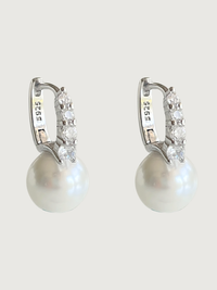 Front View of Bianca Pearl Huggie Hoop Earrings in 925 Sterling Silver Jewelry for Pierced Ears Metal Stone 2 cm 3.7gms