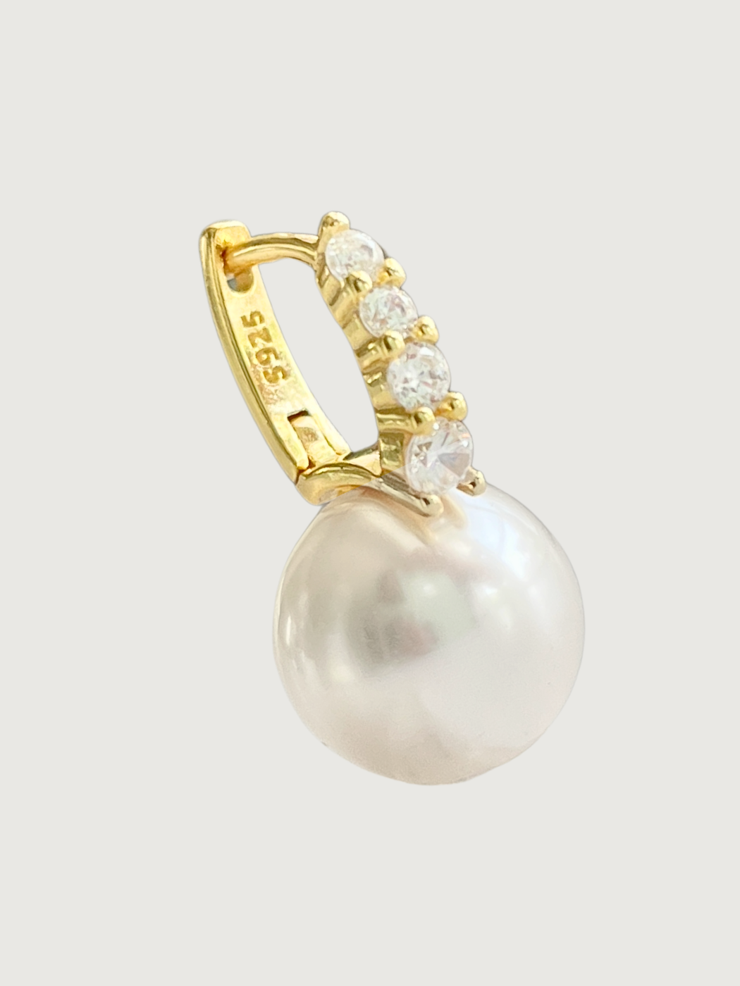 Closeup of Bianca Pearl Huggie Hoop Earrings in 18k Gold Plated Sterling Silver Jewelry for Pierced Ears 925 Metal Stone 2 cm 3.7gms