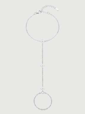Front View of Irene Star Hand Chain Bracelet in 925 Sterling Silver Comfort Fit One Size 1.5gms