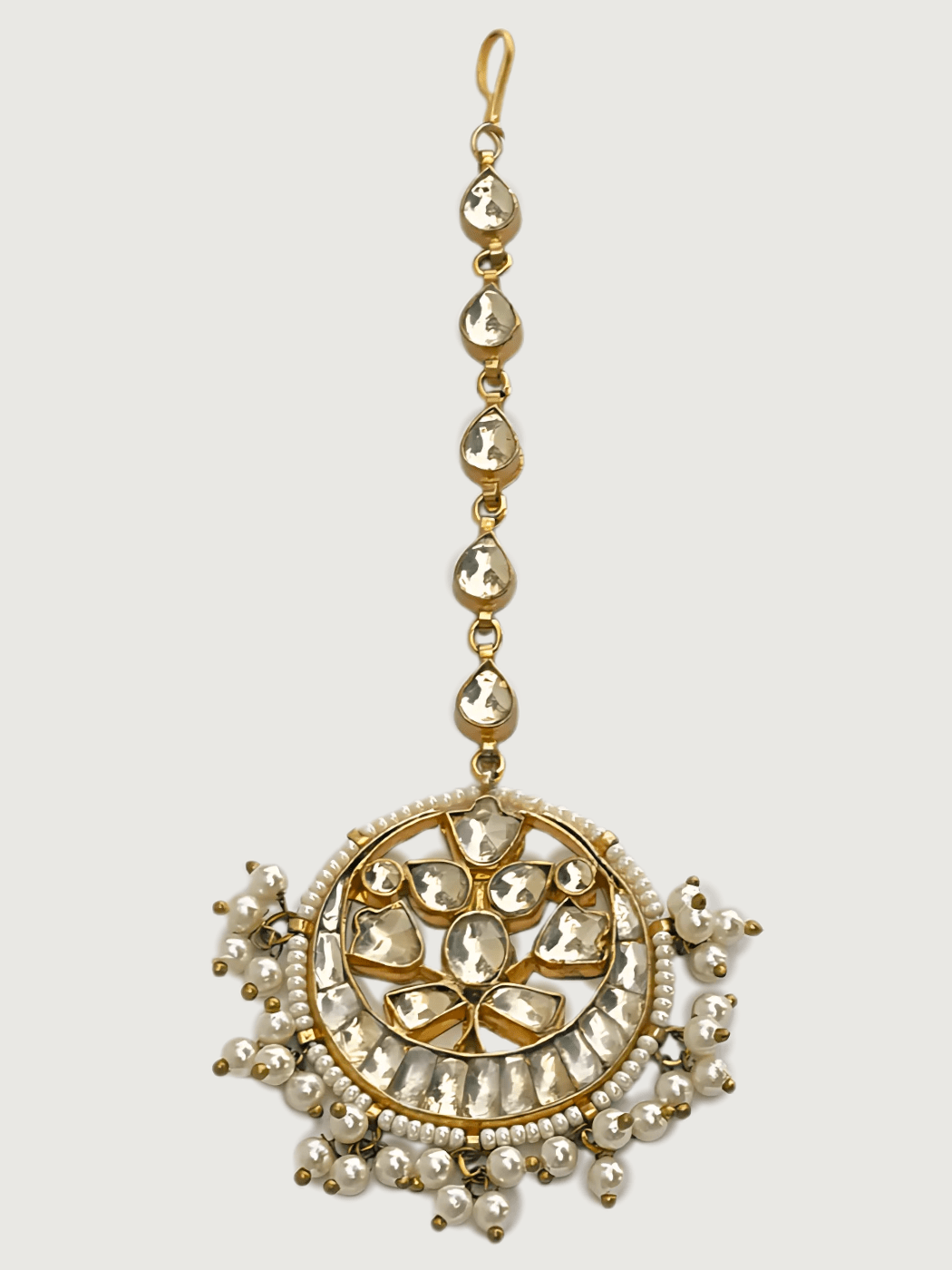 Kashvi Pearl Maang Tika Fixed Length Gold Plated Brass Metal One Size 15.5gms