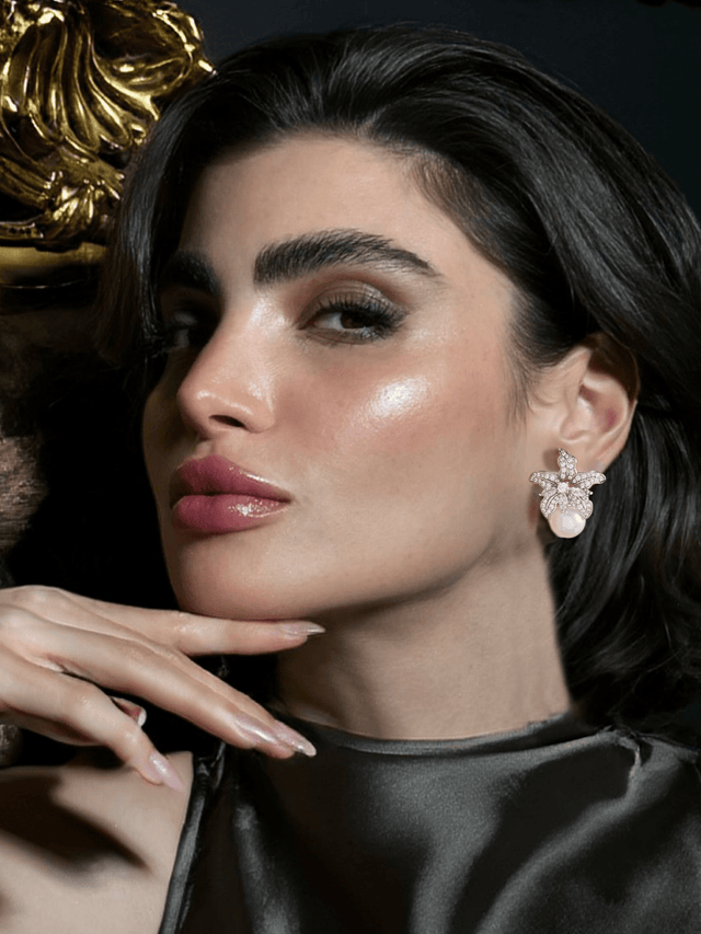 Model Wearing Cattleya Pearl Stud Earrings in Rhodium Plated Metal Jewelry for Pierced Ears Post / Pin & Push 925 Sterling Silver Stamp Marked Copper One Size 8.5gms