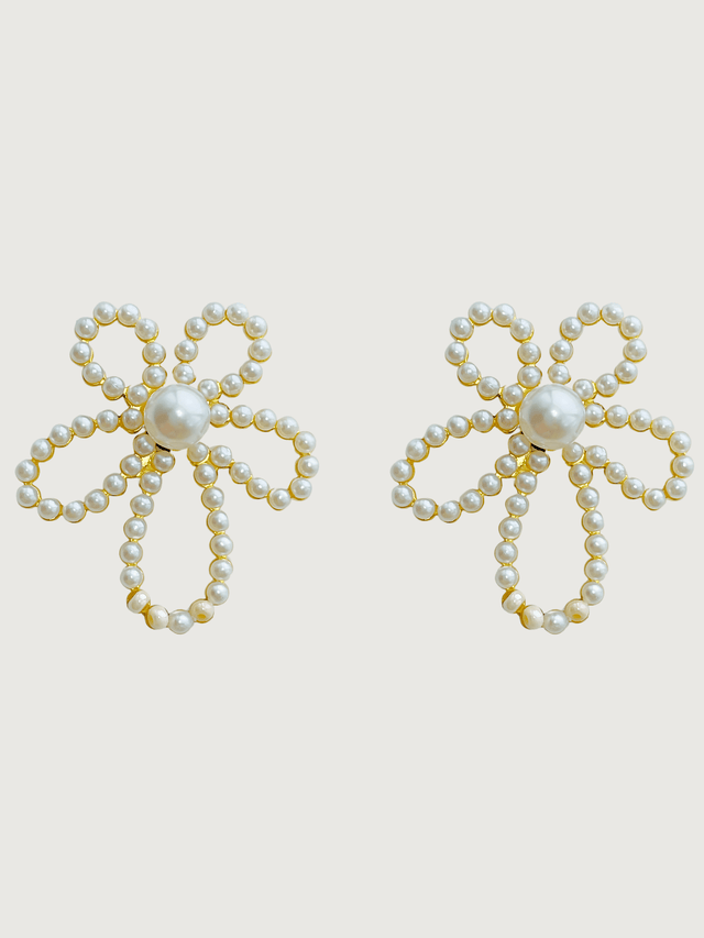 Front View of Petal Perfect Pearl Stud Earrings in 18K Gold Plated Metal Jewelry for Pierced Ears 18k Steel | Hypoallergenic Tarnish Resistant Sweat Water Stone Eco - Friendly One Size 7.5gms Stainless