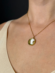 Nova Pendant Necklace in 18k gold plated stainless steel