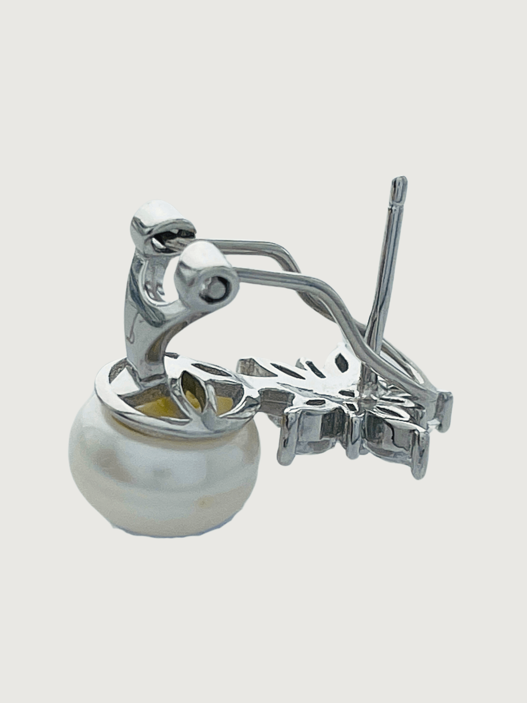 Rear View of Belle Pearl Drop Earrings in Sterling Silver Jewelry for Pierced Ears 925 Stone Metal One Size 5.4gms