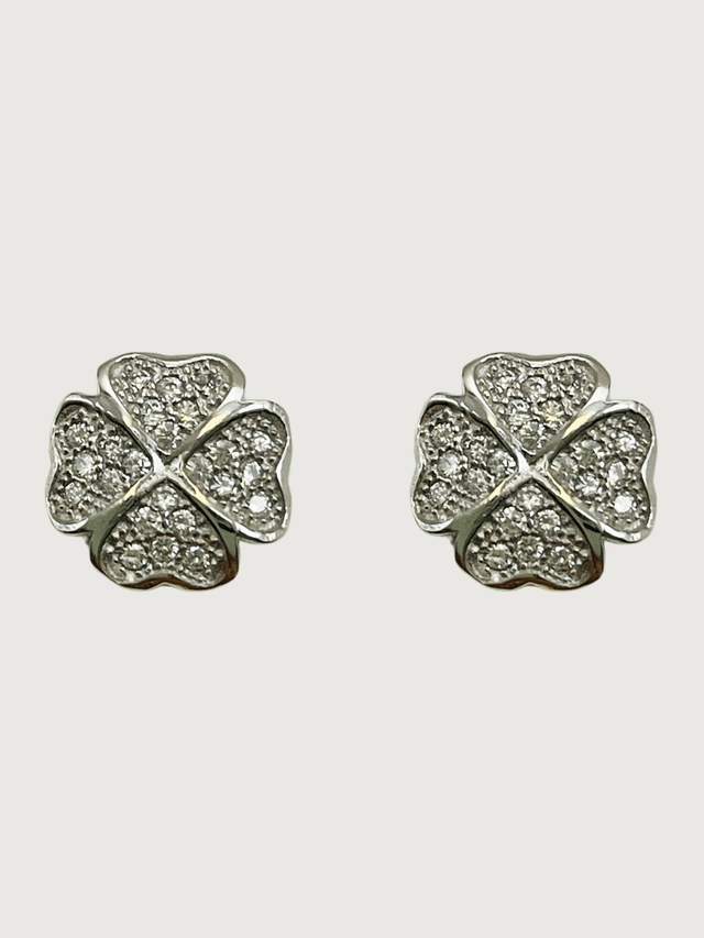 Front View of Cara Clover Stud Earrings in 925 Sterling Silver Jewelry for Pierced Ears 9.6 mm 1.8gms