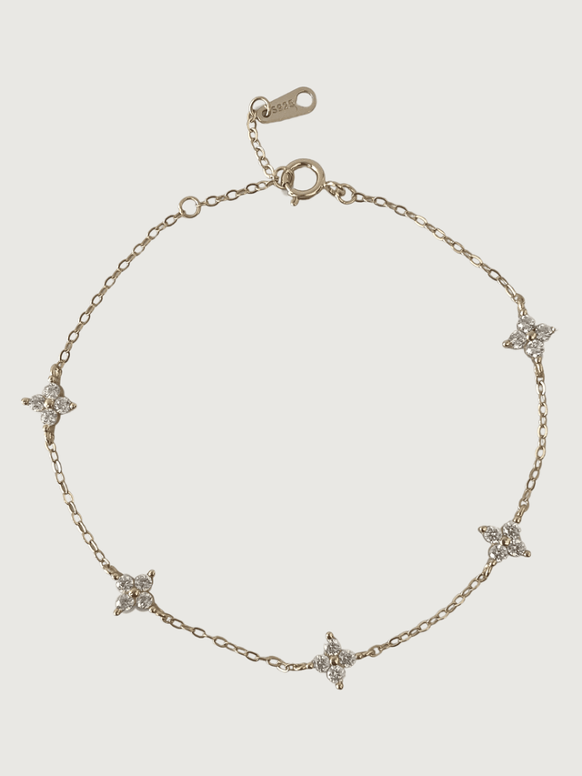 Front View of Irene Star Charm Bracelet in 925 Sterling Silver Adjustable Length Metal 7.5 inches 1.3gms