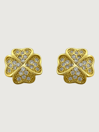 Front View of Cara Clover Stud Earrings in 18k Gold Plated Sterling Silver Jewelry for Pierced Ears 925 One Size 1.9gms