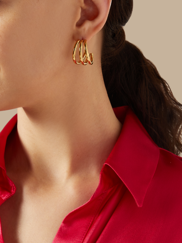 Model Wearing Sasha Sun Glitter Waterproof Hoop Earrings Jewelry for Pierced Ears 18k Gold Plated Steel | Hypoallergenic Tarnish Resistant Sweat Water Eco - Friendly One Size 15.4gms Stainless