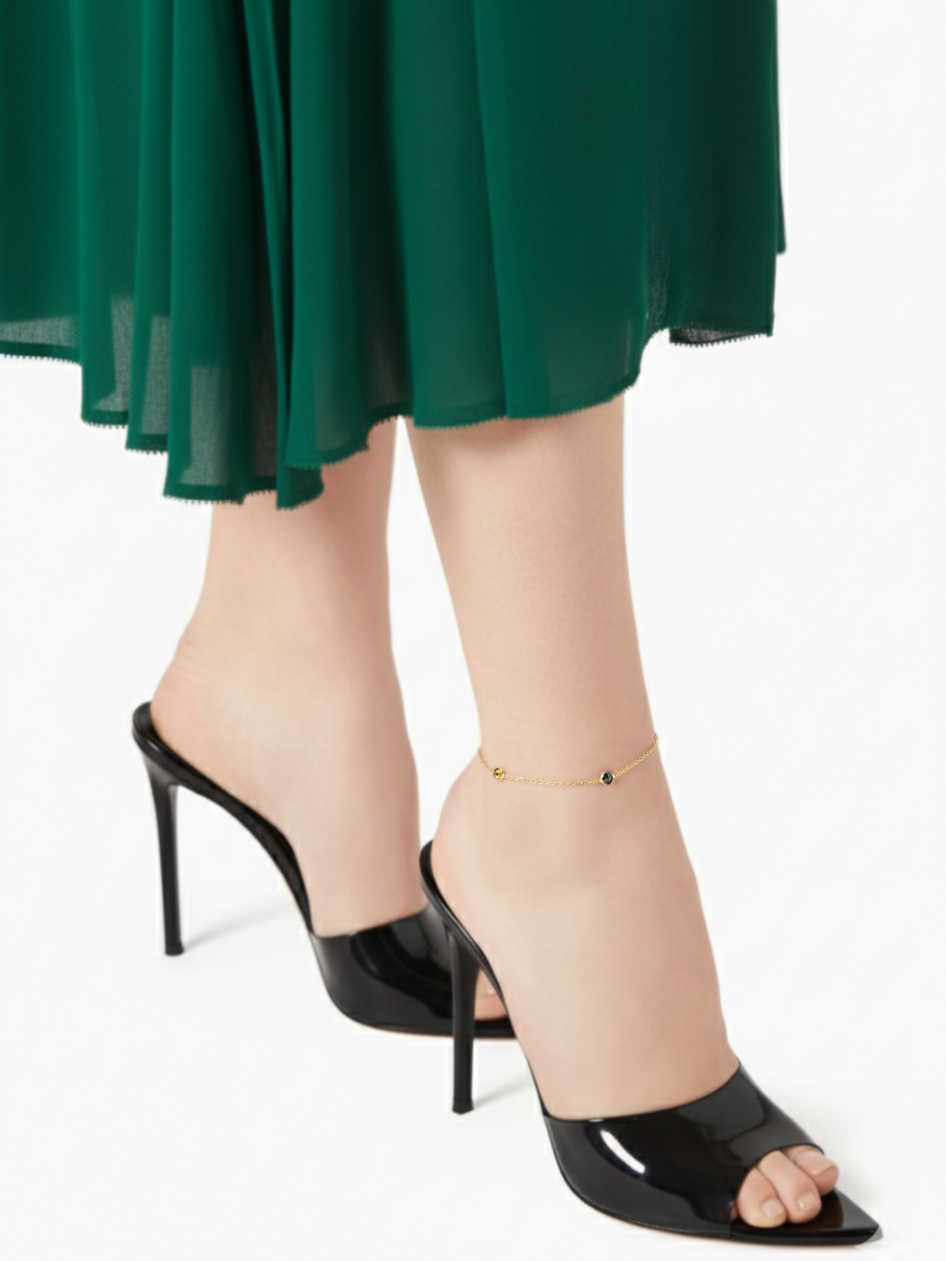 Alternate View of Model Wearing Diana Anklet in 18k Gold-plated Sterling Silver Adjustable Length Gold Plated 925 Metal One Size 2gms