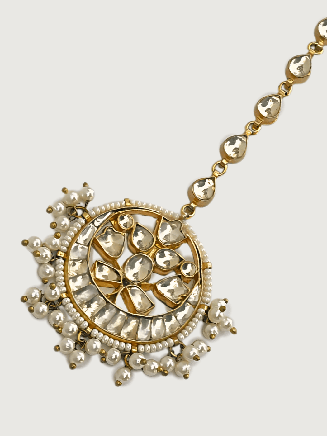 Kashvi Pearl Maang Tika Fixed Length Gold Plated Brass Metal One Size 15.5gms