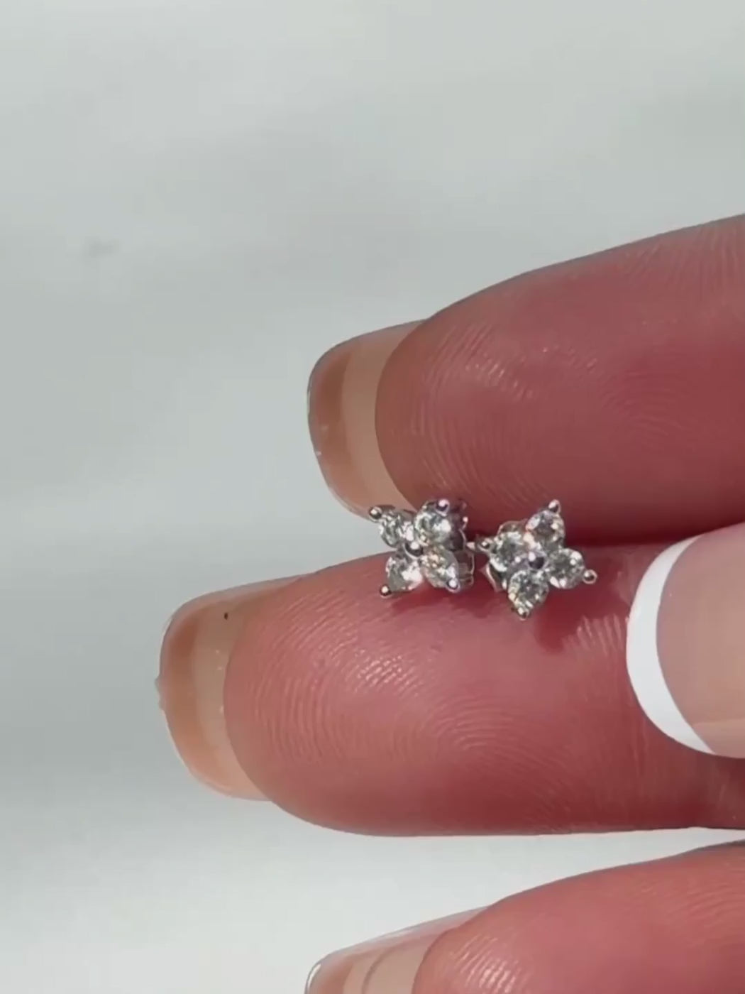 Irene Star Stud Earrings