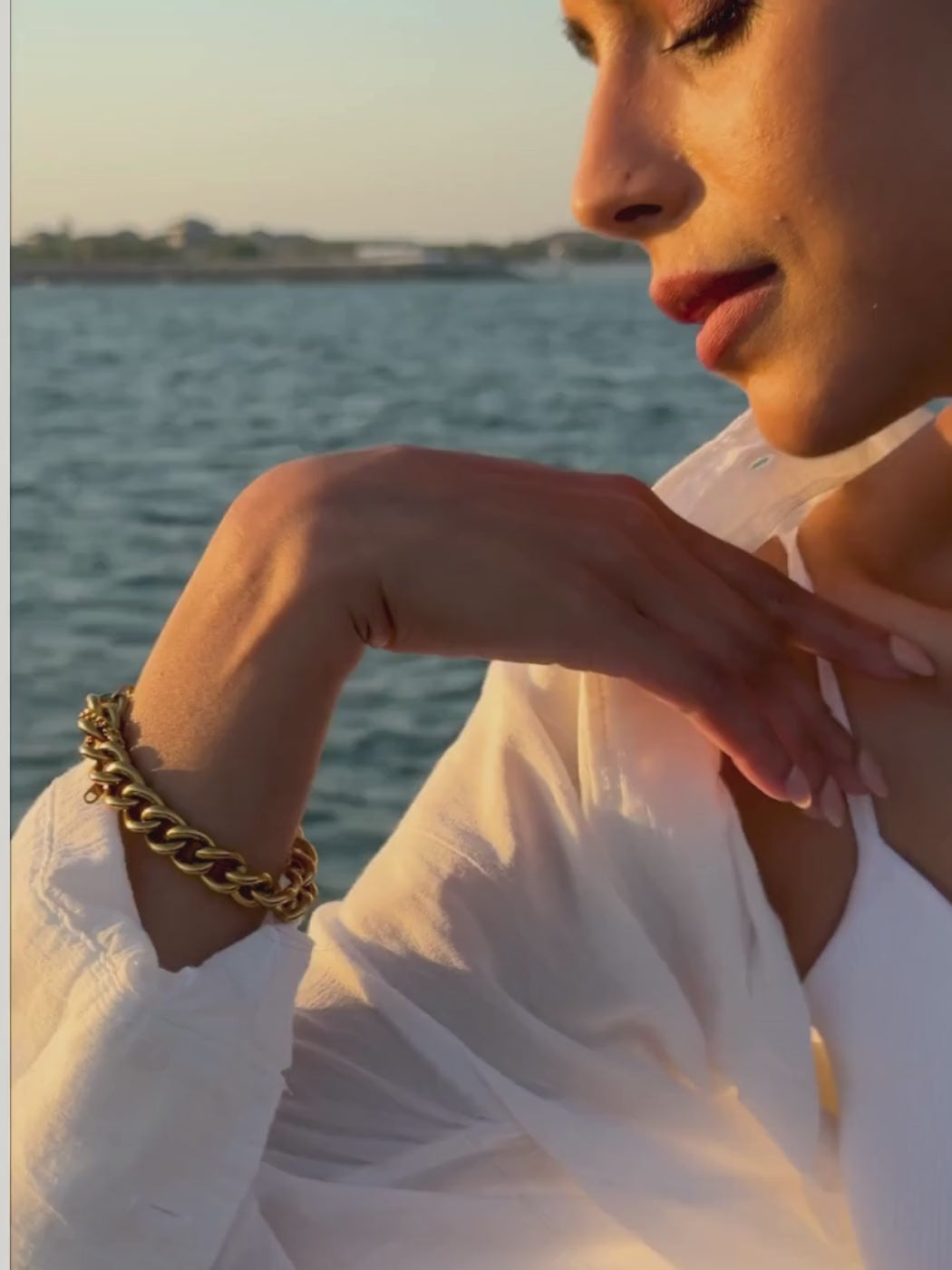 Video of Anchor Bracelet in 18K gold Plated Metal Adjustable Length 18k Gold Steel | Hypoallergenic Tarnish Resistant Sweat Water Eco - Friendly One Size 40.2gms